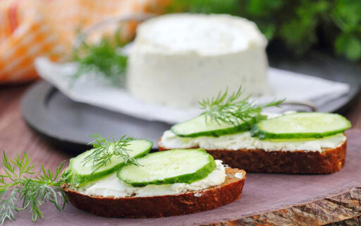Cucumber Sandwich with Cream Cheese